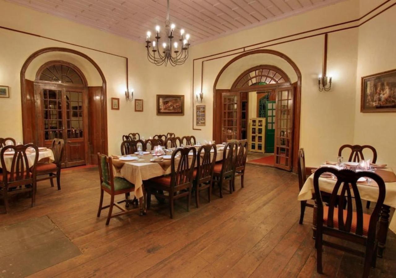 Chevron Rosemount Hotel Раникет Екстериор снимка